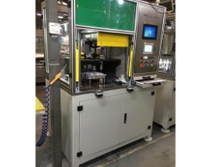 RPIM壳体自动压销设备